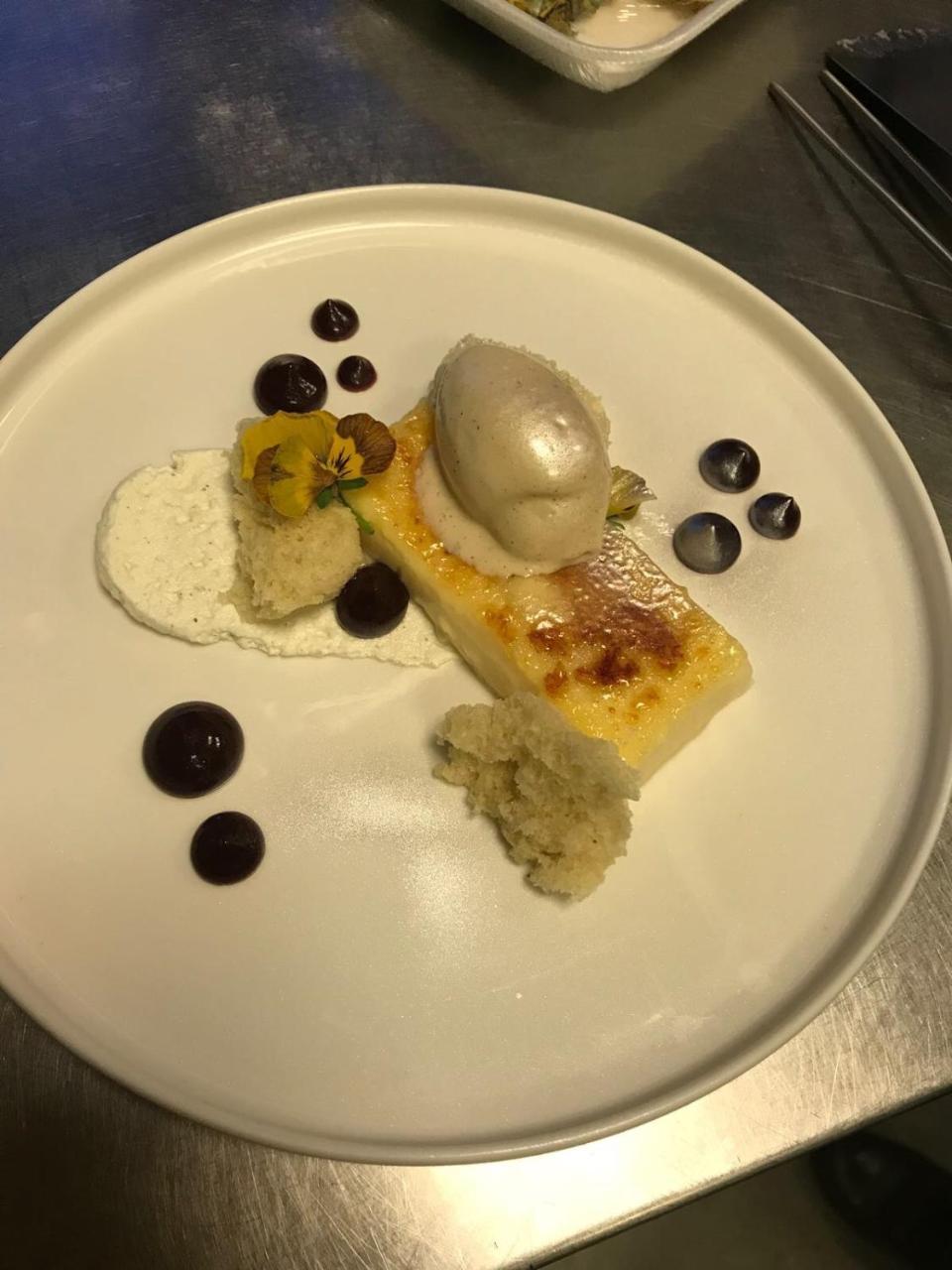 罗登Cuisinerie Mensinge With Dreams住宿加早餐旅馆 外观 照片